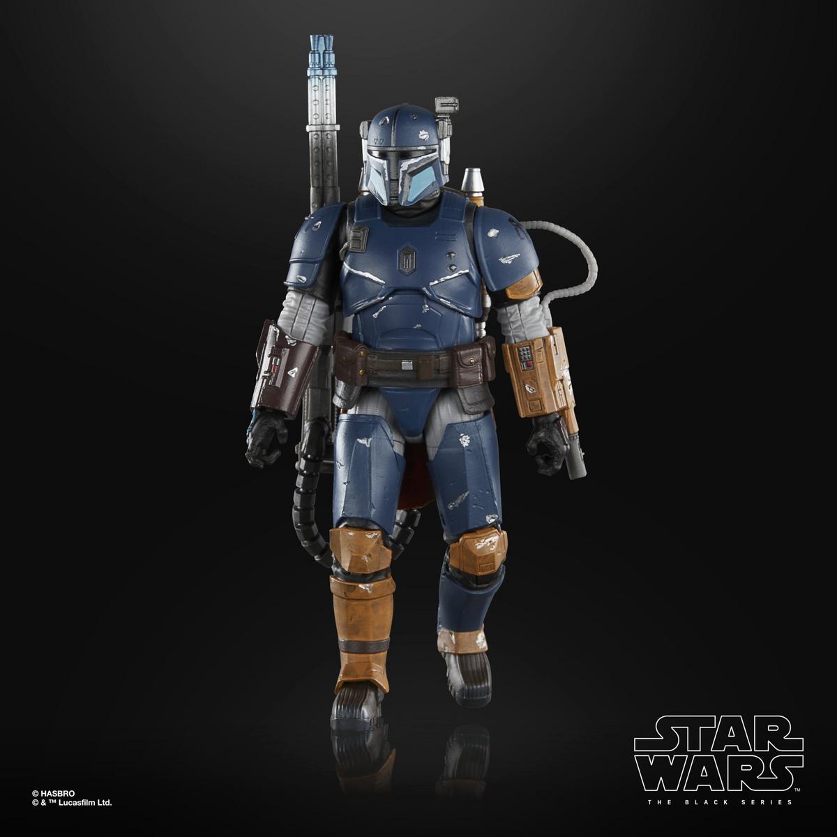 F9544_PROD_SW_BL_DLX_FIG_1_032_2000px_300DPI_pos01